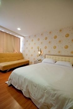 Green Park Commercial Hotel Tainan Esterno foto